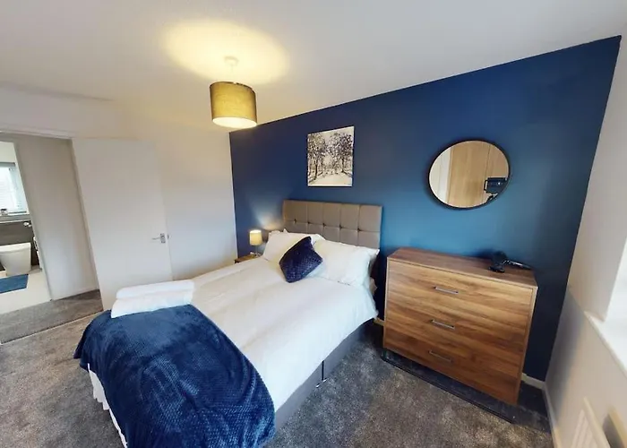 Hu-Nine Dock House - Sleeps 4