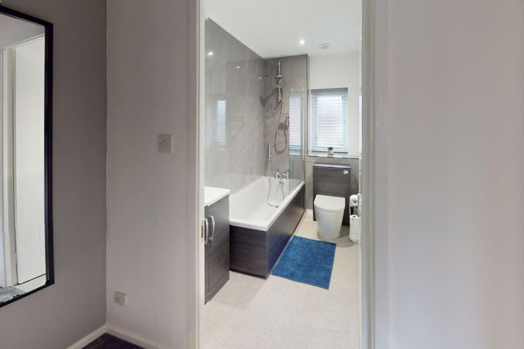 Holiday home Hu-nine Dock House - Sleeps 4 *